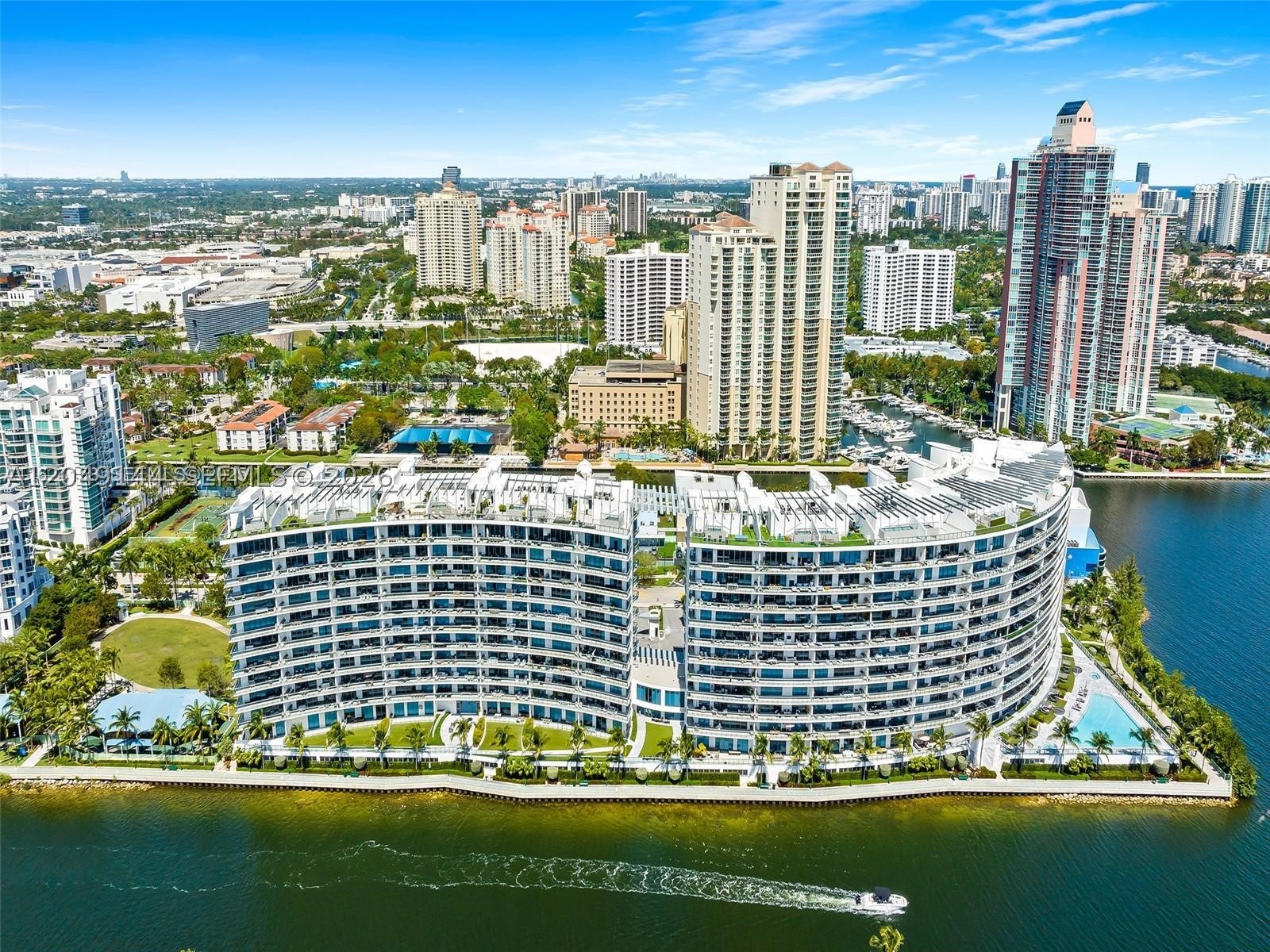 3250 NE 188th St #608, Aventura FL 33180