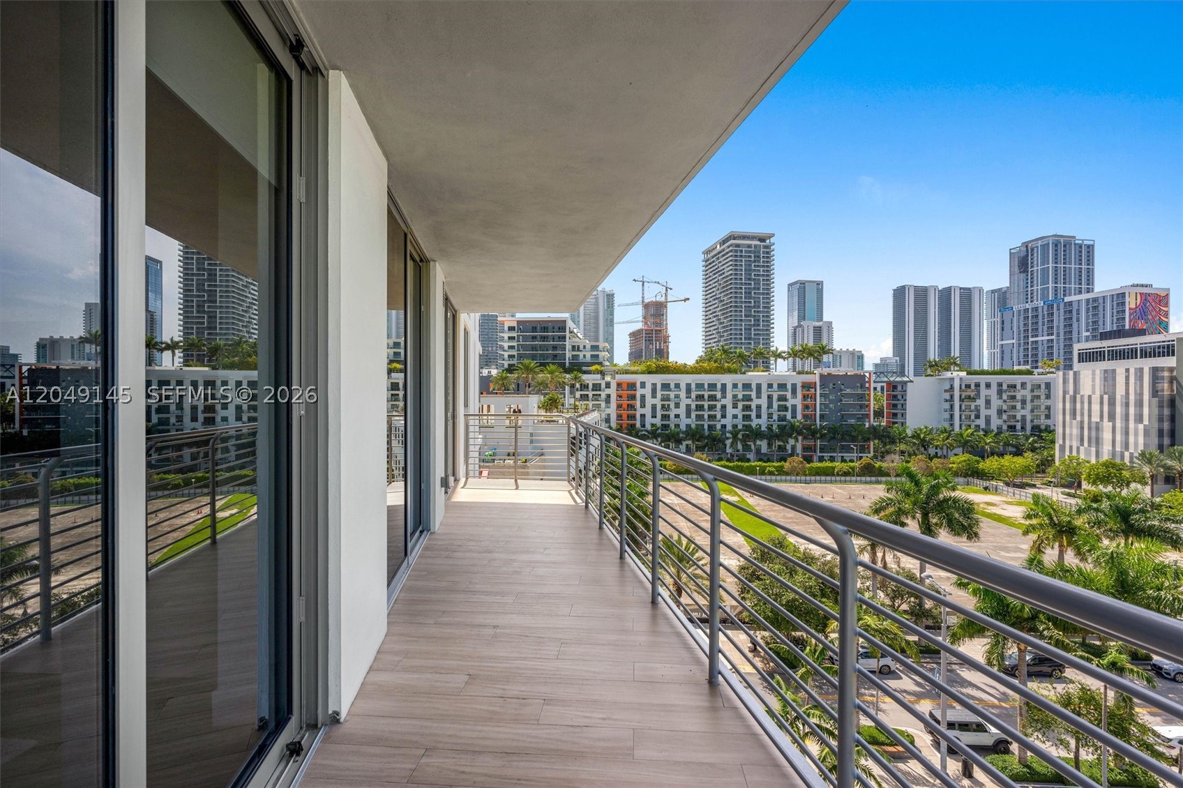 90 NE 32nd #727, Miami FL 33127