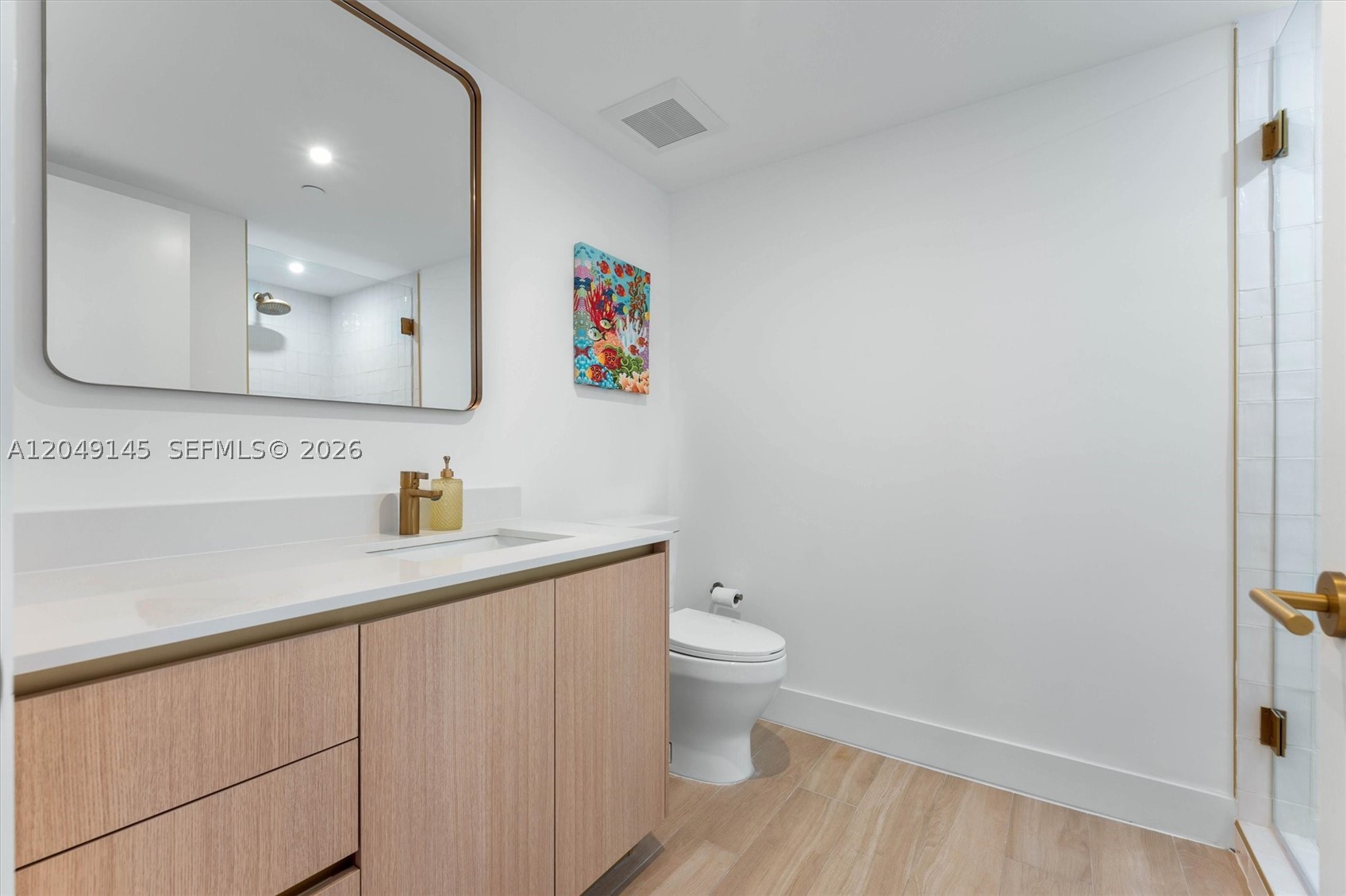 90 NE 32nd #727, Miami FL 33127
