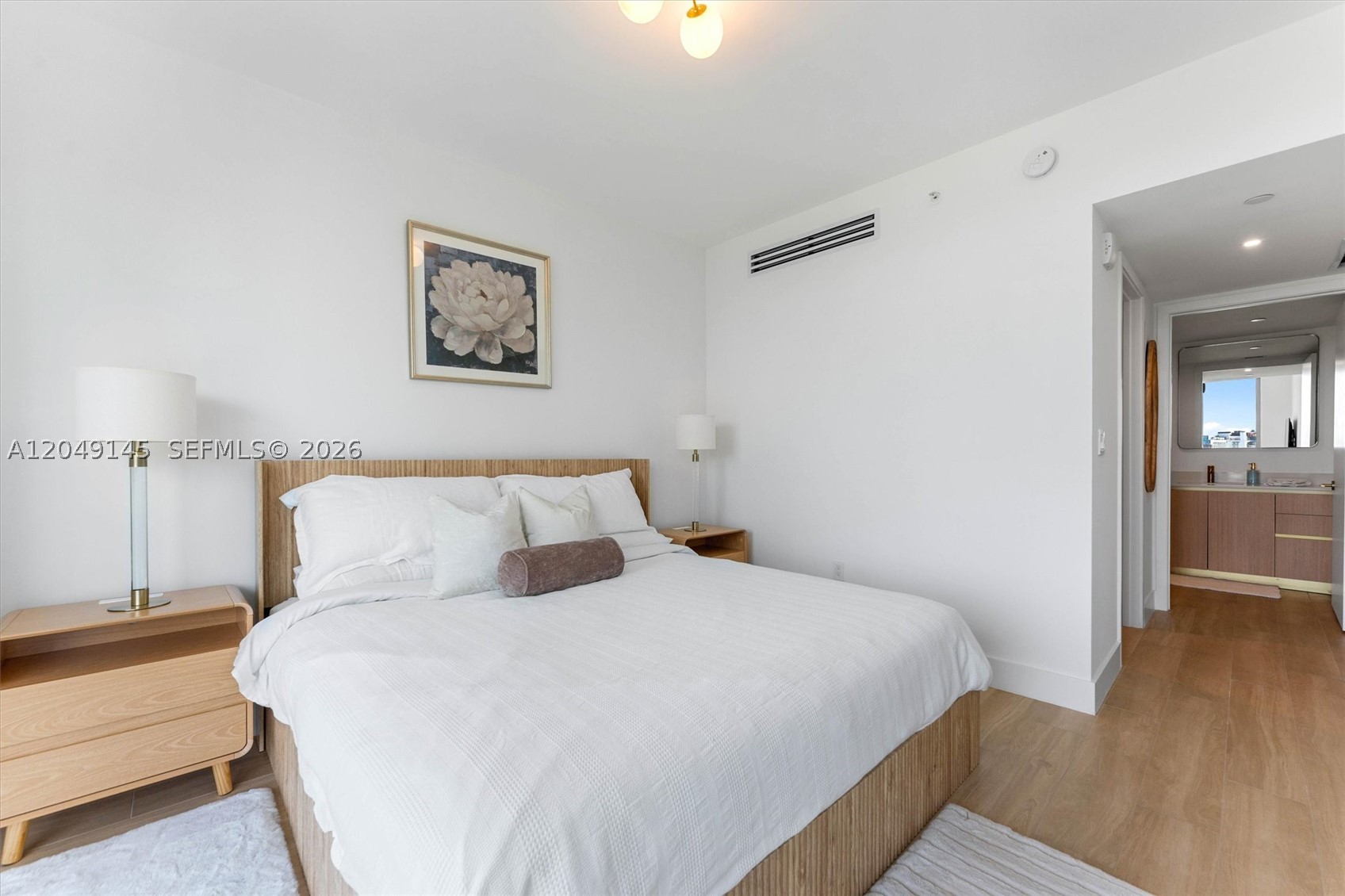 90 NE 32nd #727, Miami FL 33127