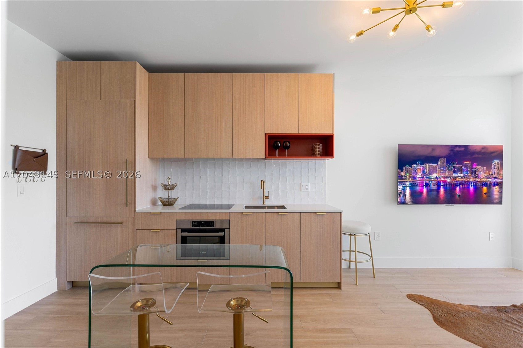 90 NE 32nd #727, Miami FL 33127