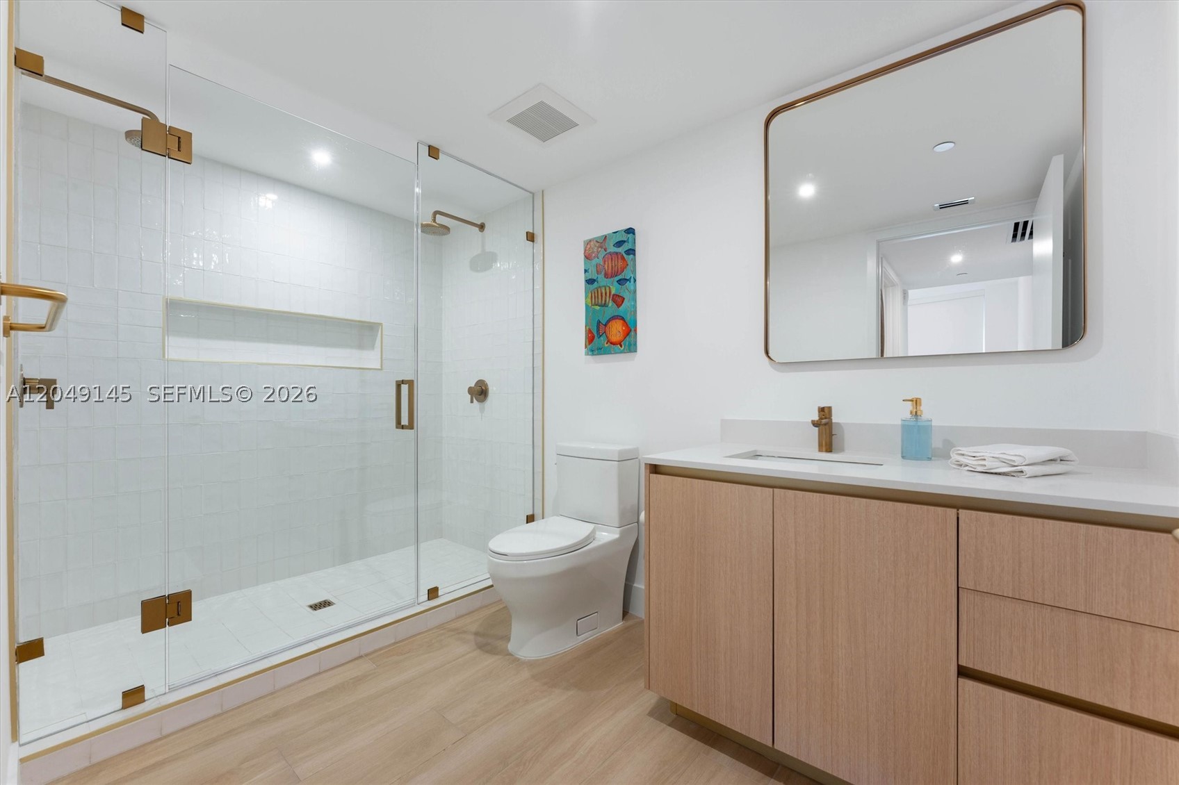 90 NE 32nd #727, Miami FL 33127