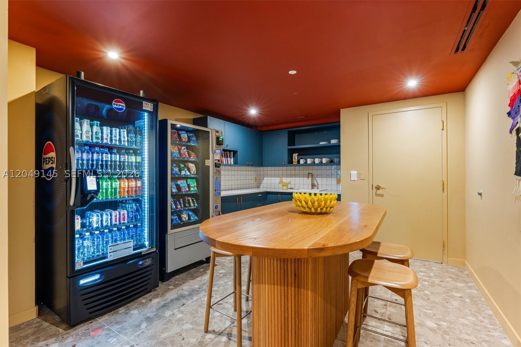 90 NE 32nd #727, Miami FL 33127