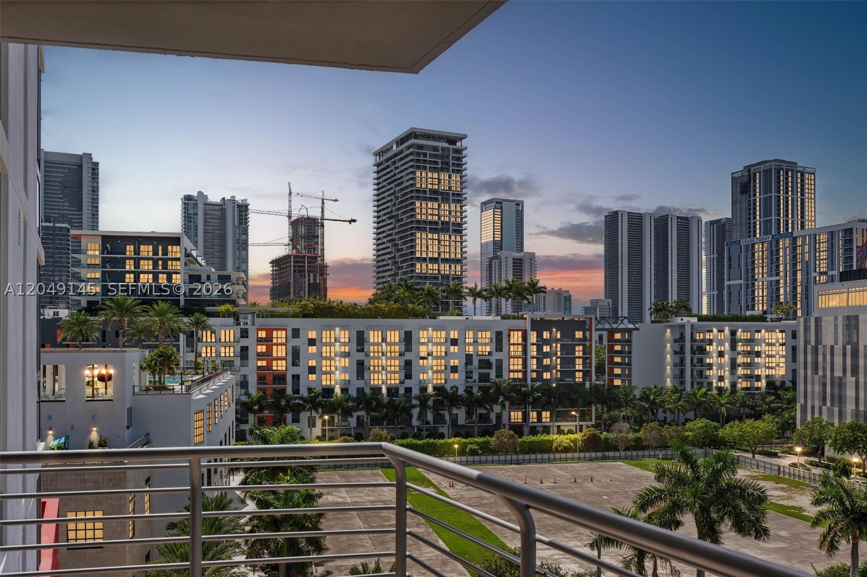 90 NE 32nd #727, Miami FL 33127