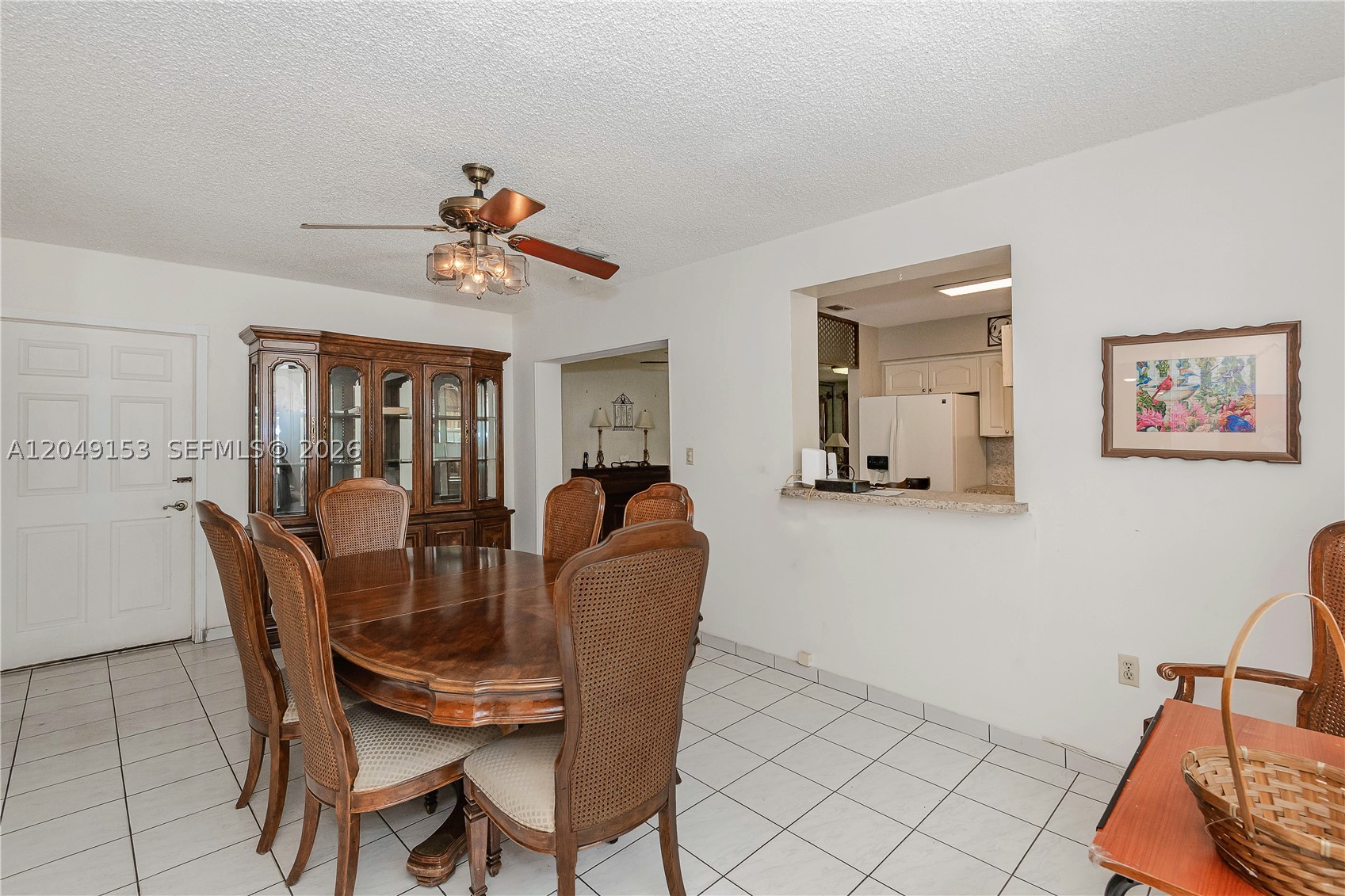 292 W 39th Pl, Hialeah FL 33012