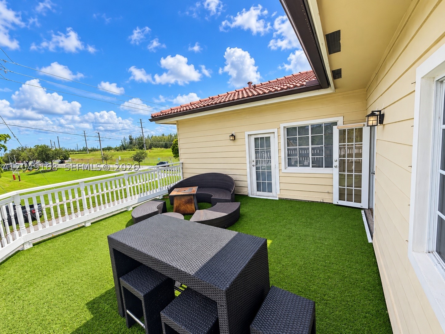 901 Dove Ave, Miami Springs FL 33166