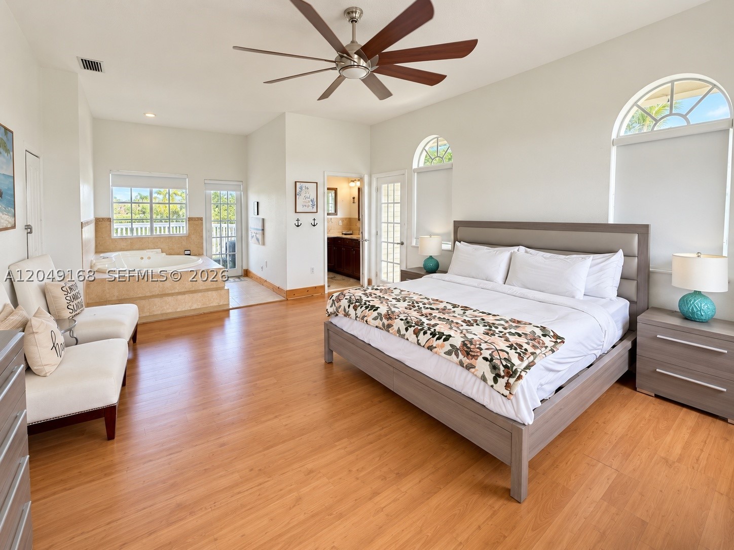 901 Dove Ave, Miami Springs FL 33166