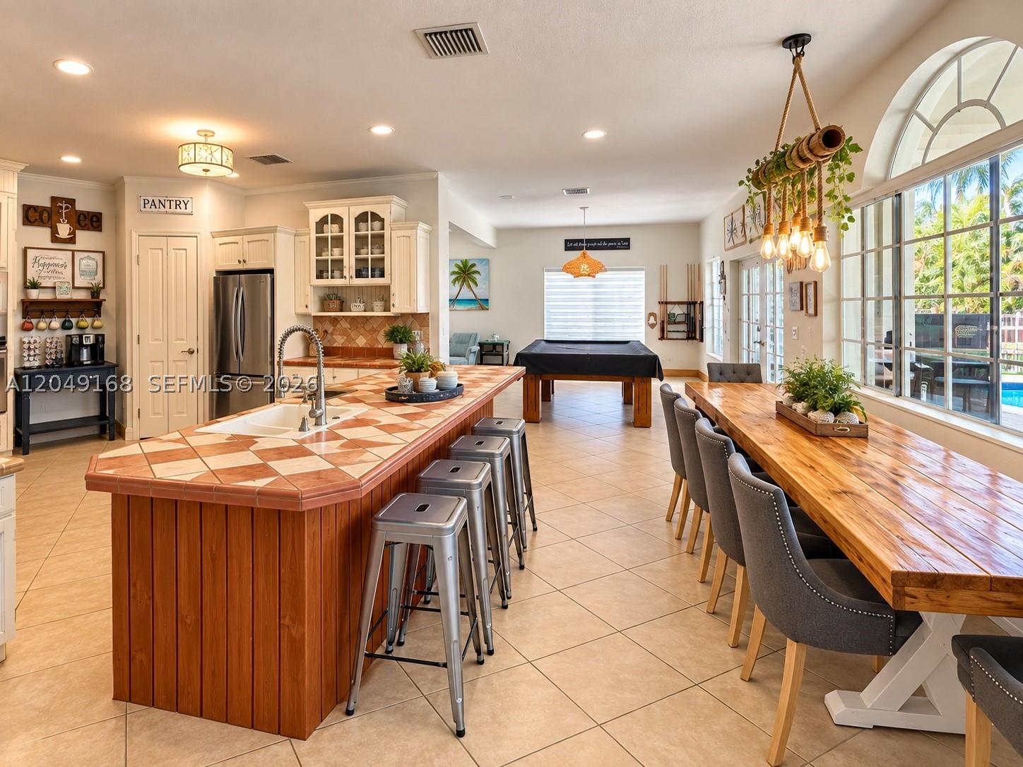 901 Dove Ave, Miami Springs FL 33166