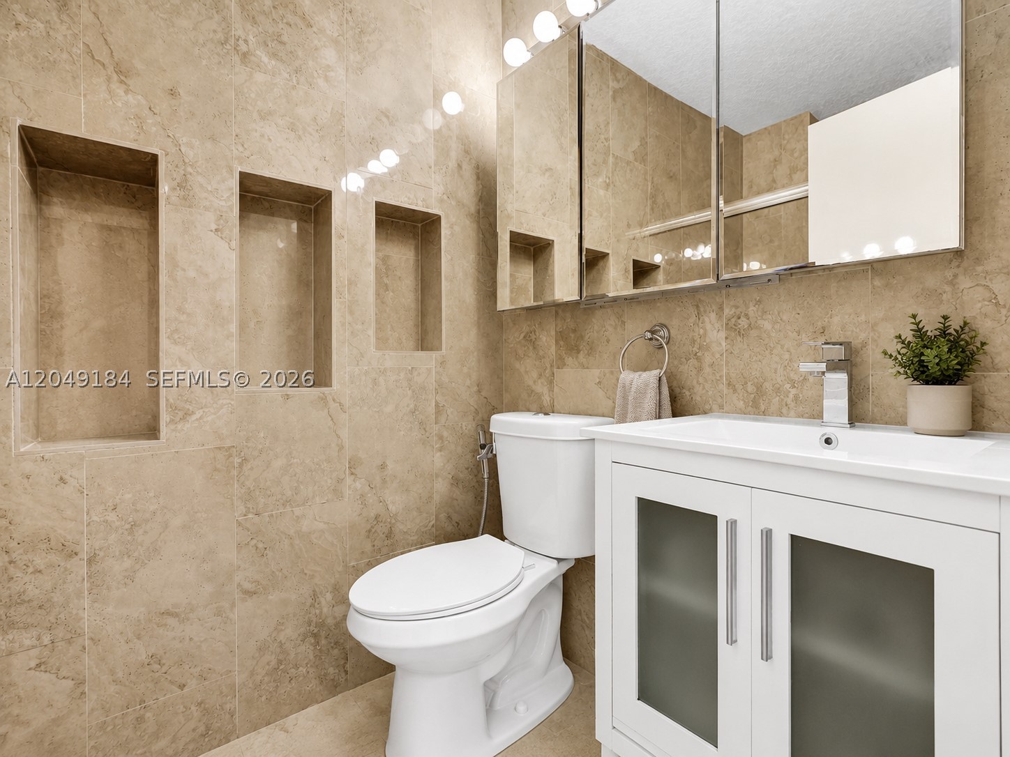 2384 NW 34th Way, Coconut Creek FL 33066