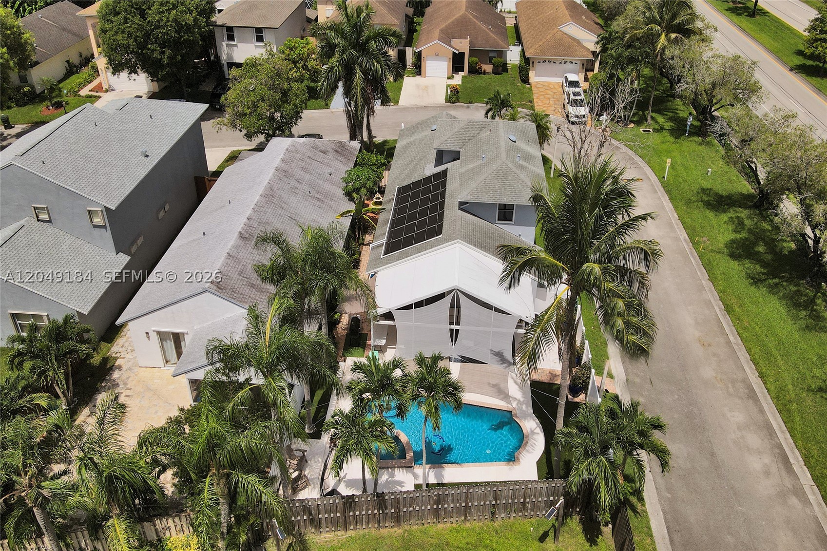 2384 NW 34th Way, Coconut Creek FL 33066