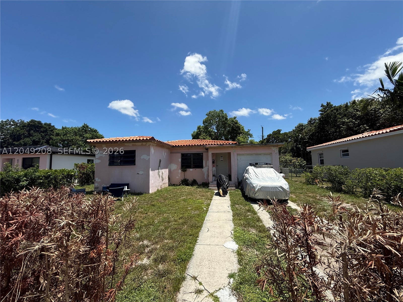 6346 NW 41st St, Virginia Gardens FL 33166