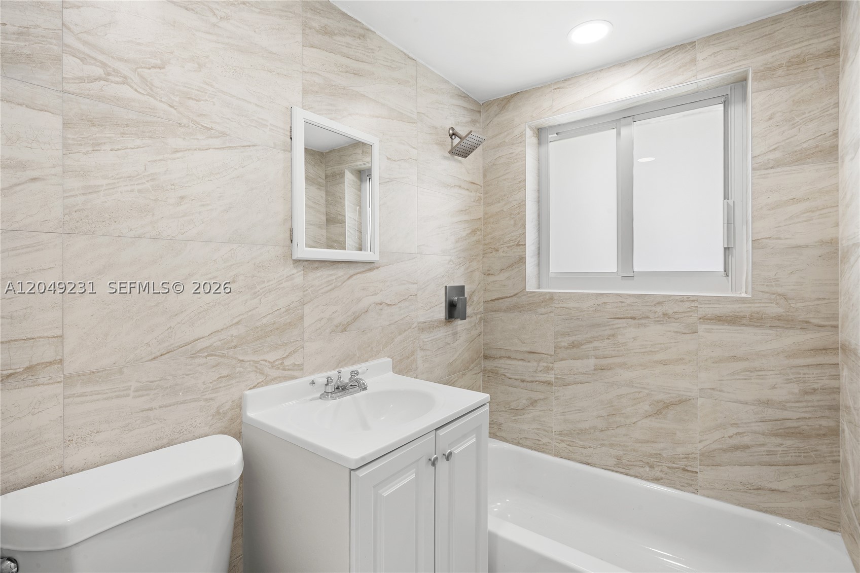 1701 NW 19th Ave #1701, Miami FL 33125