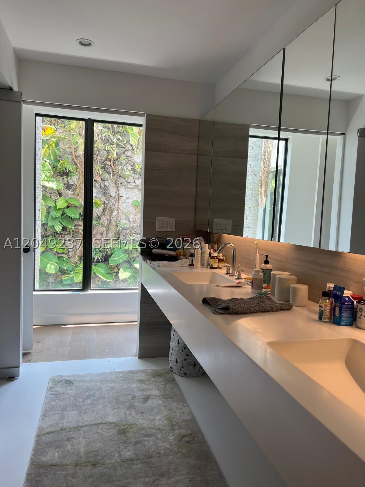 4101 Battersea Rd #1, Miami FL 33133
