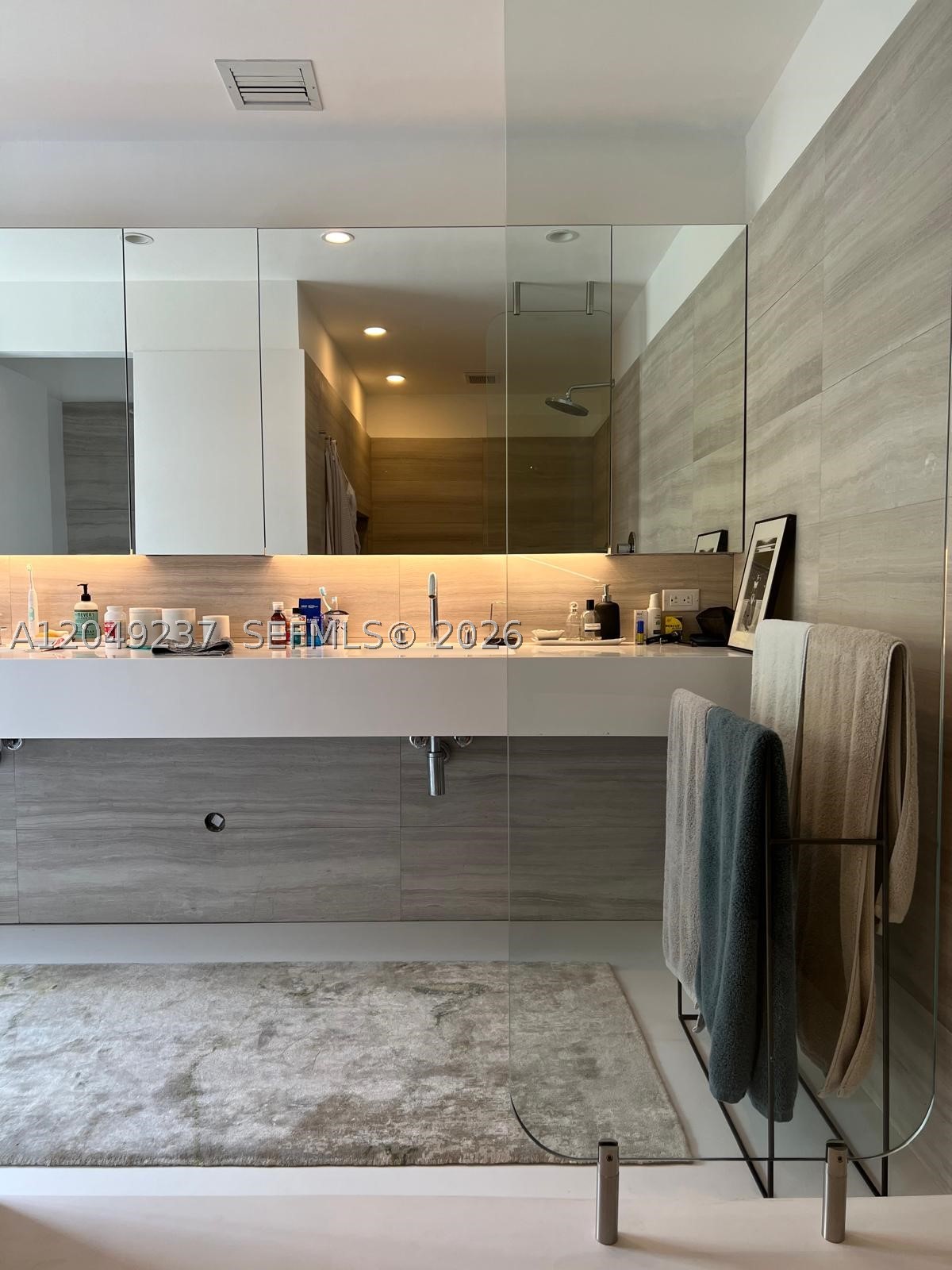 4101 Battersea Rd #1, Miami FL 33133