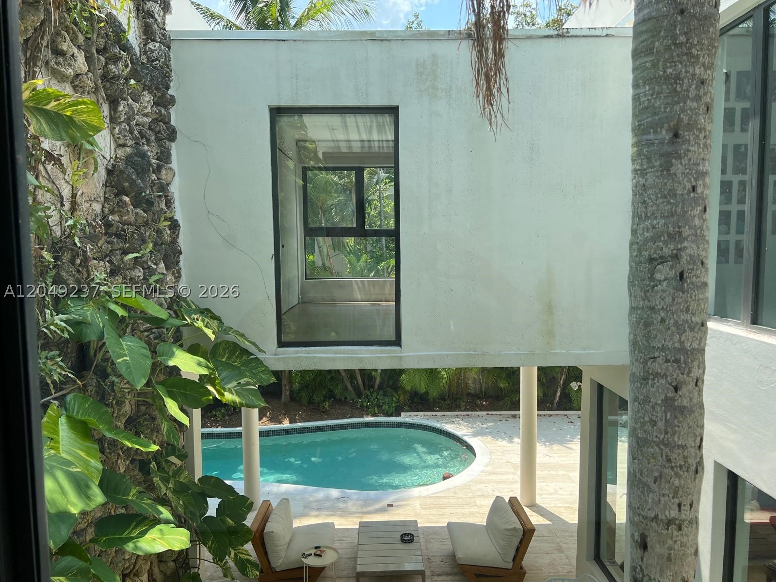 4101 Battersea Rd #1, Miami FL 33133