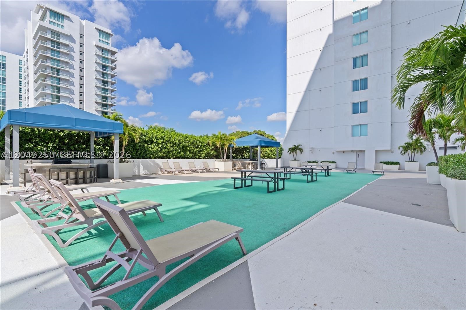 1871 NW S River Dr #1804, Miami FL 33125