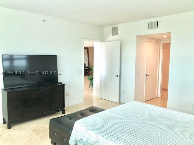 15051 Royal Oaks Ln #1101, North Miami FL 33181