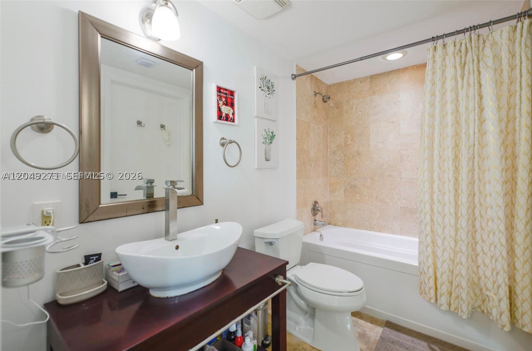 350 S Miami Ave #1911, Miami FL 33130