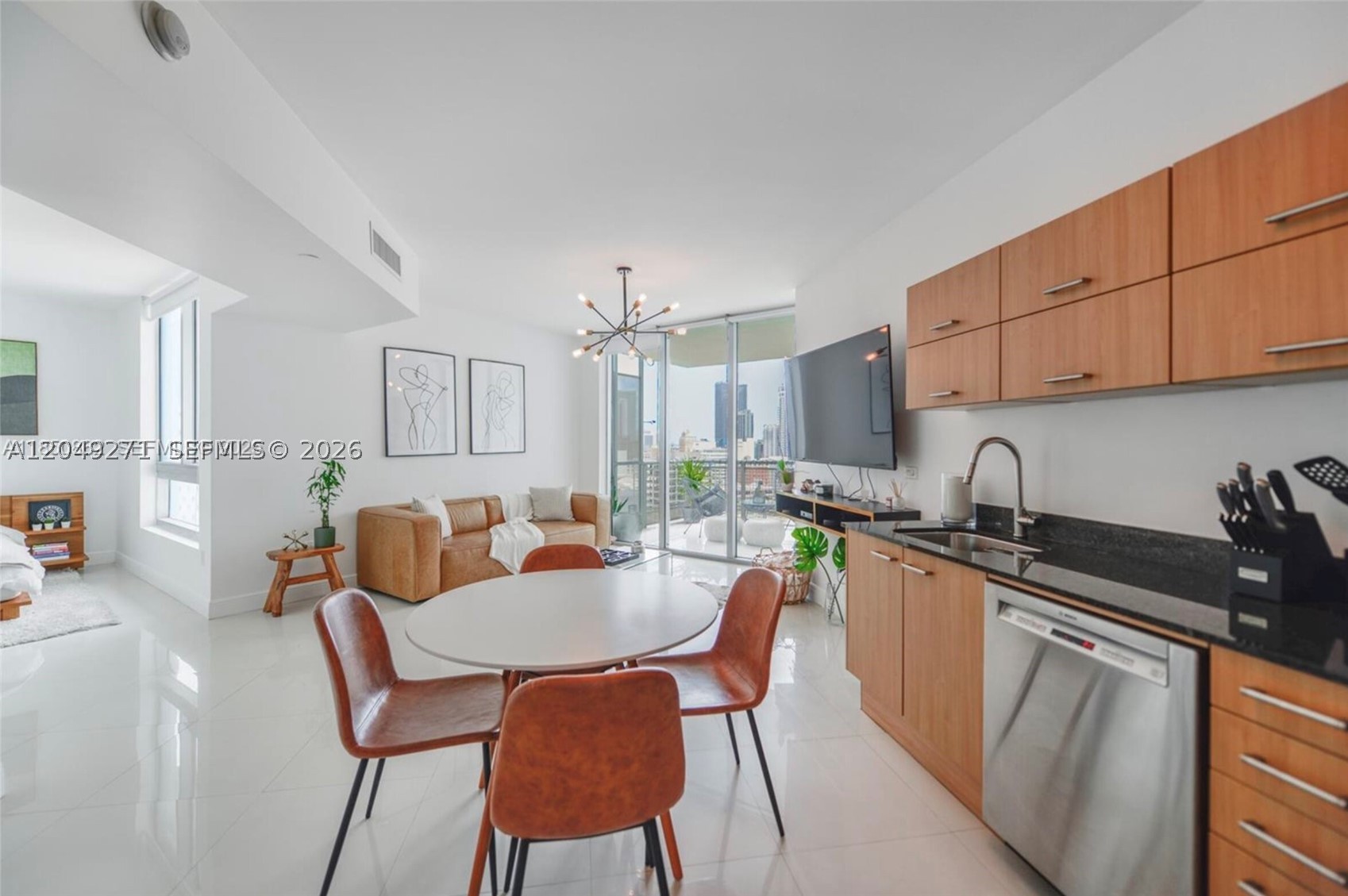 350 S Miami Ave #1911, Miami FL 33130