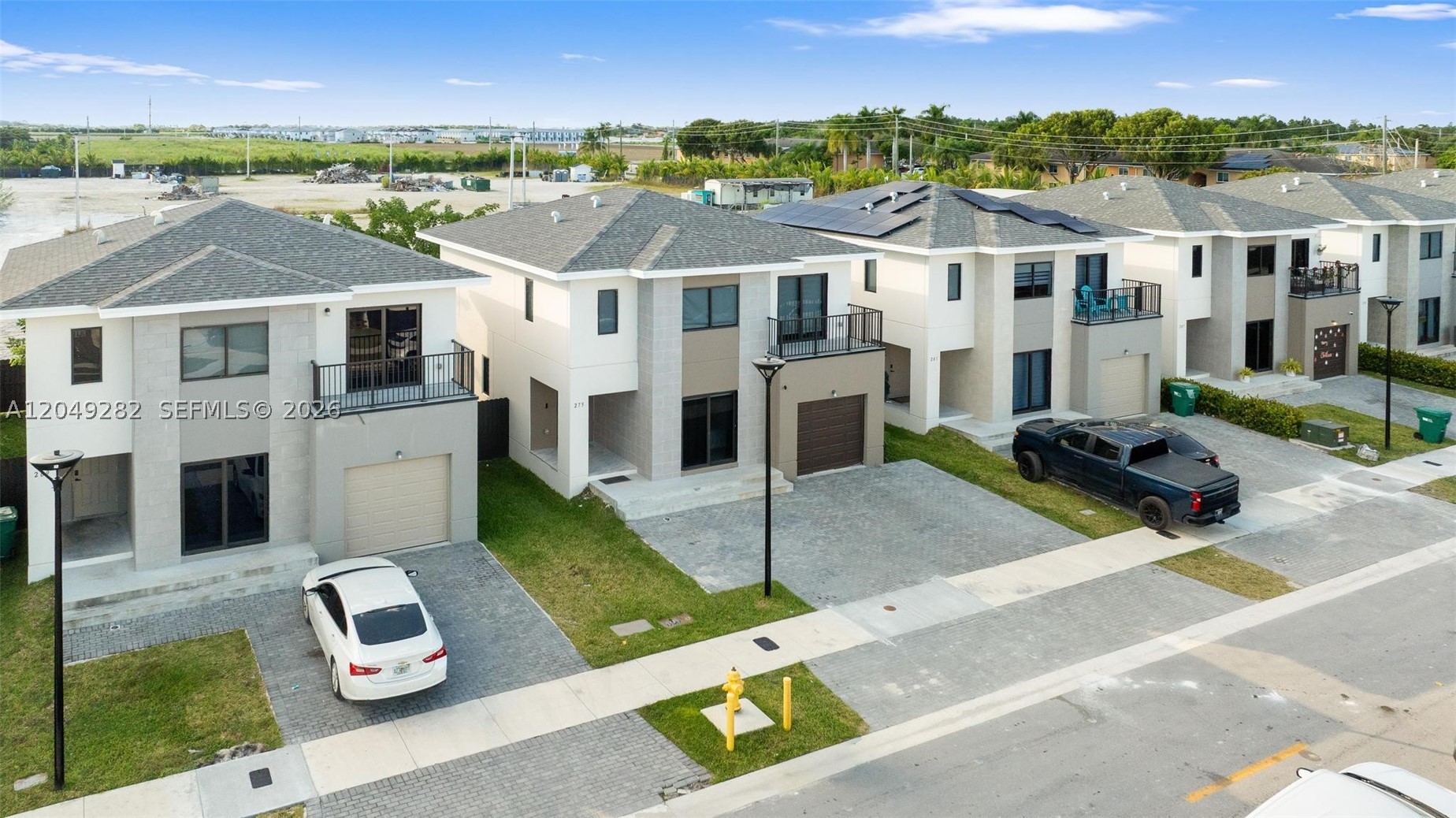 275 NW 13th Pl, Florida City FL 33034