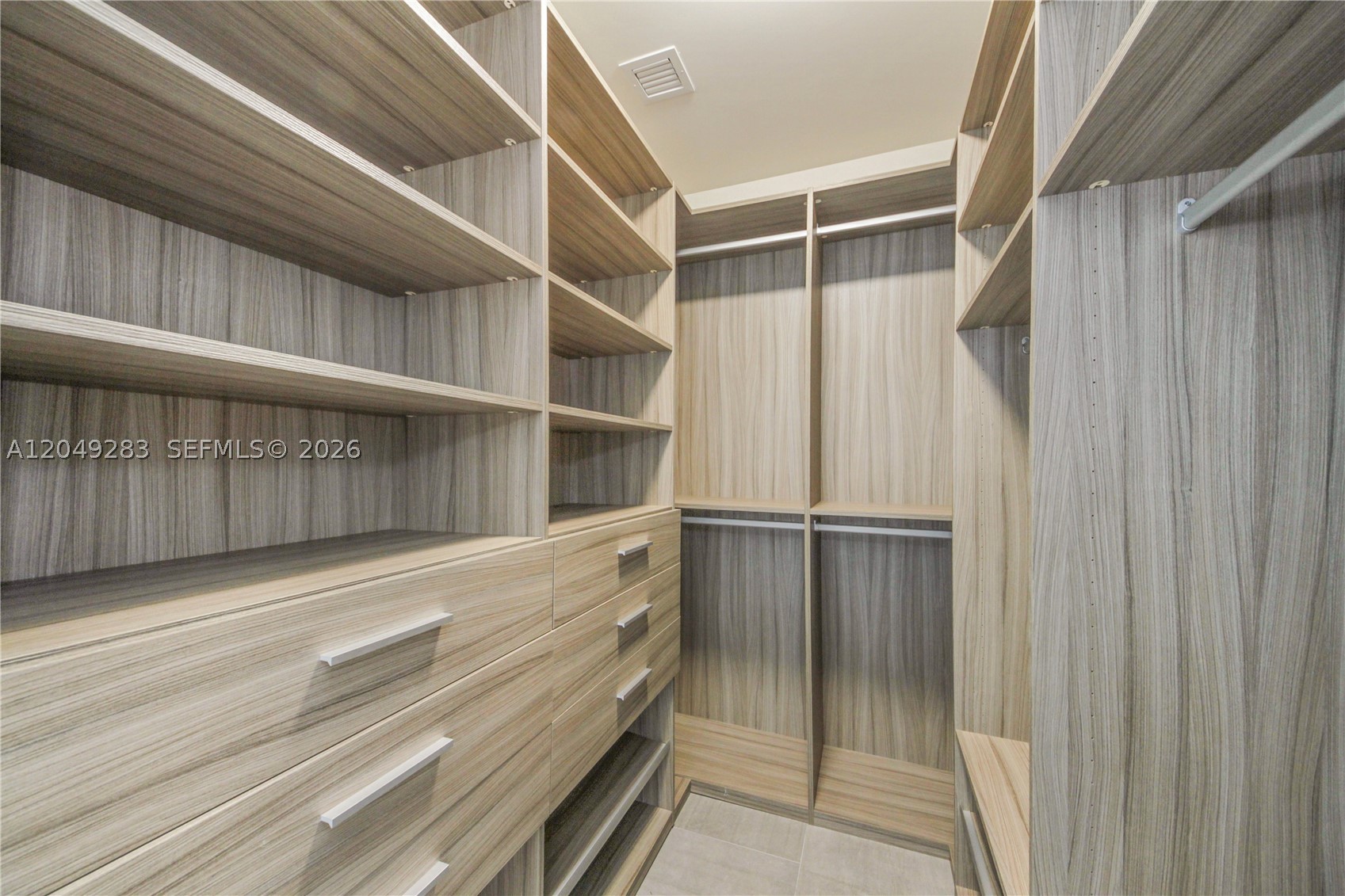 1300 Brickell Bay Dr #4102, Miami FL 33131