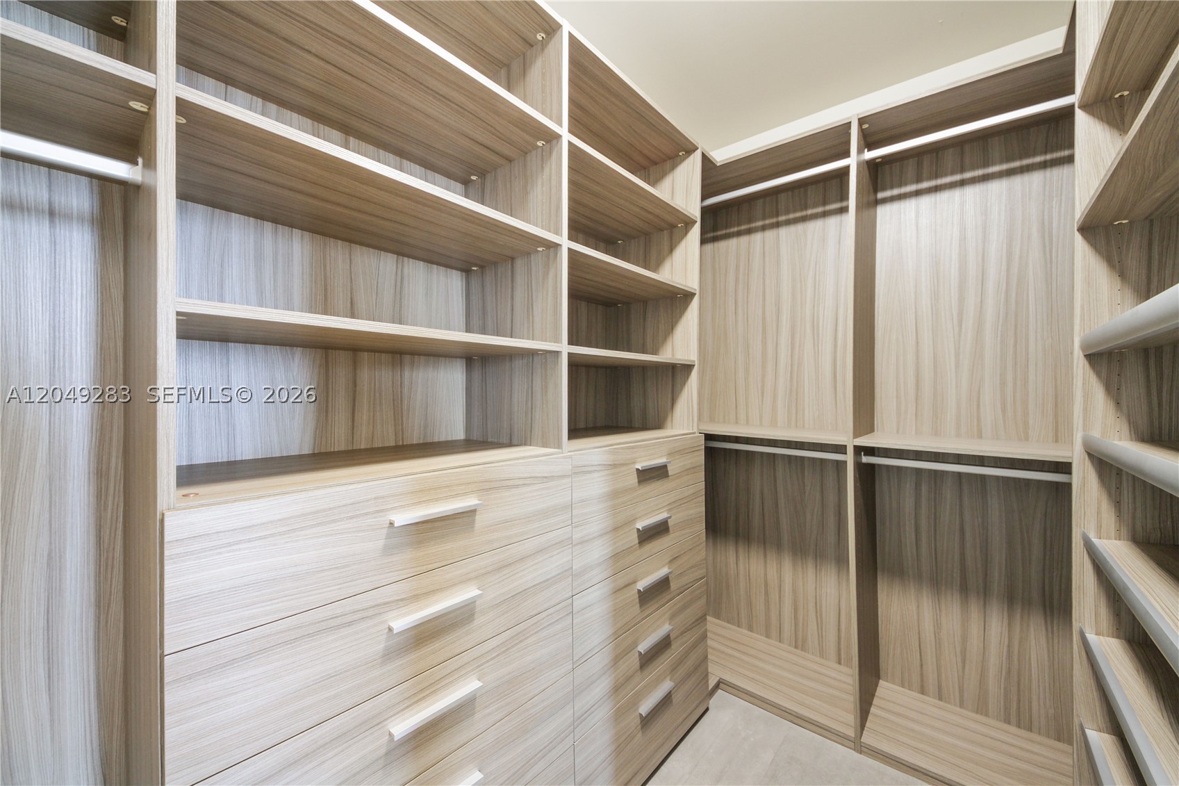 1300 Brickell Bay Dr #4102, Miami FL 33131