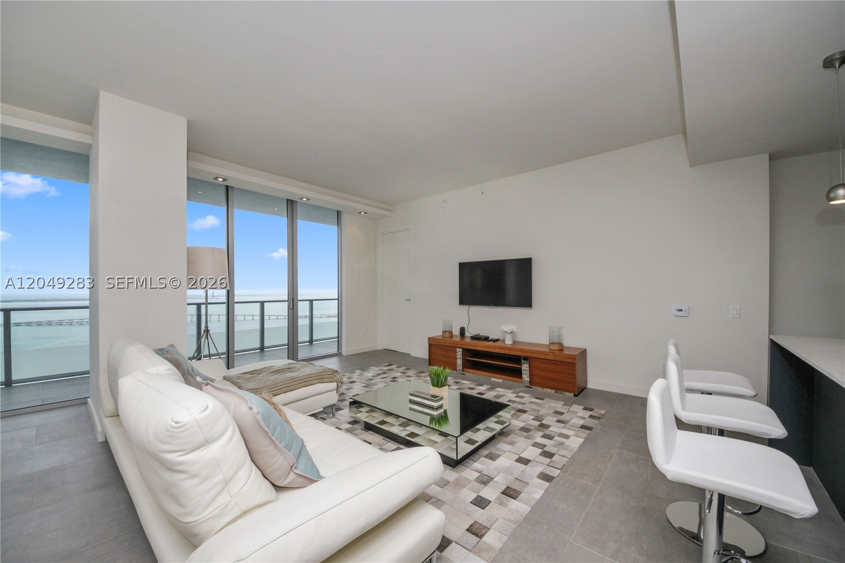 1300 Brickell Bay Dr #4102, Miami FL 33131