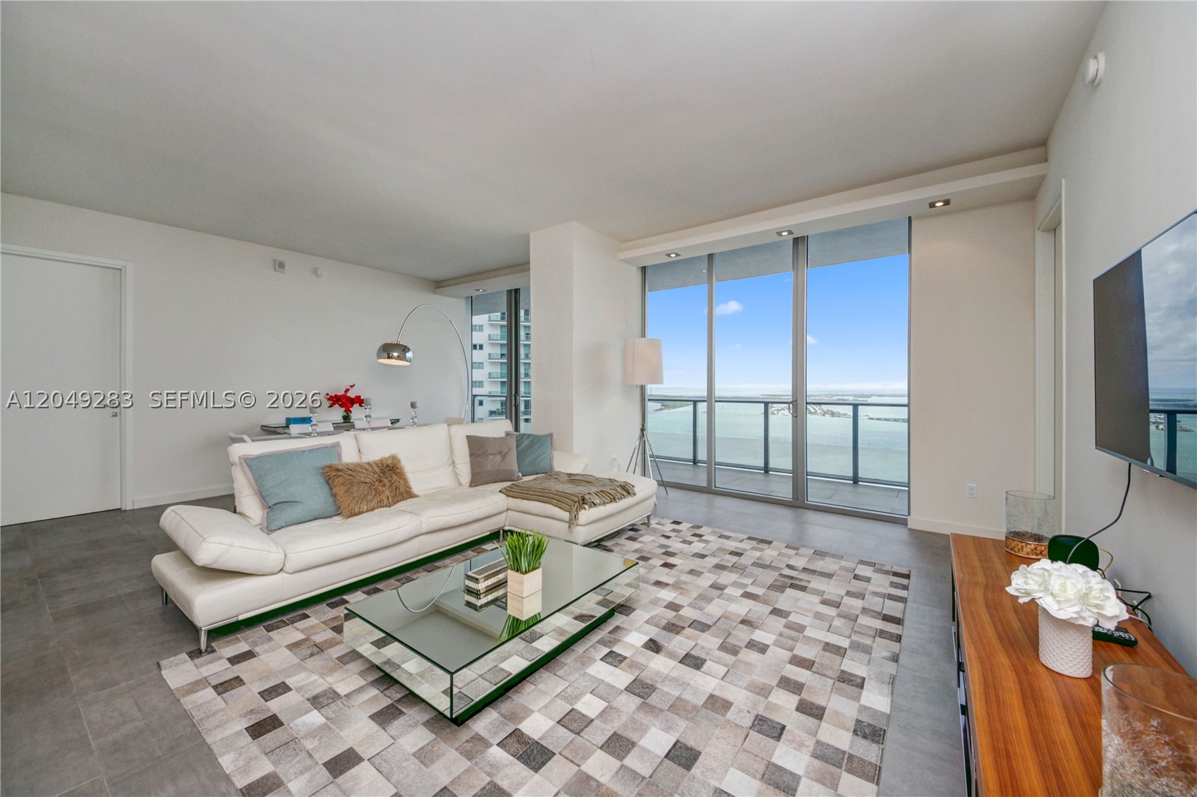 1300 Brickell Bay Dr #4102, Miami FL 33131