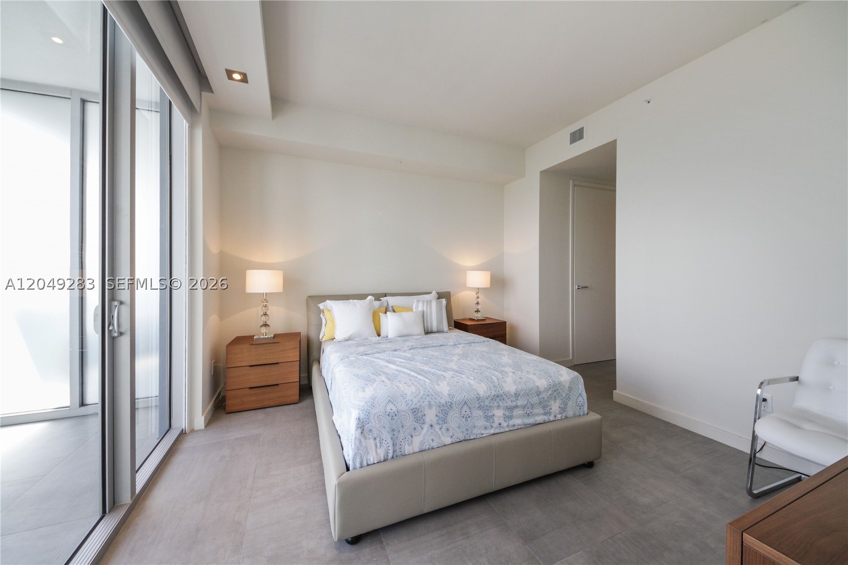 1300 Brickell Bay Dr #4102, Miami FL 33131