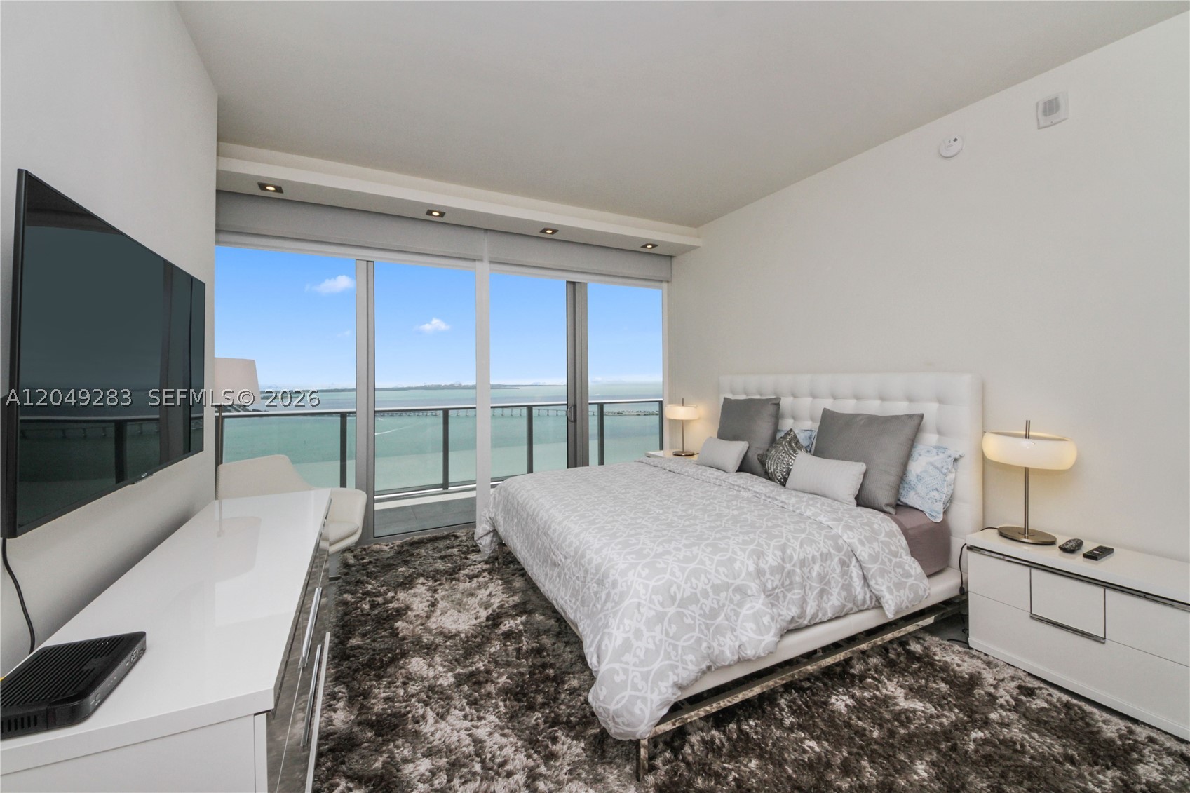 1300 Brickell Bay Dr #4102, Miami FL 33131