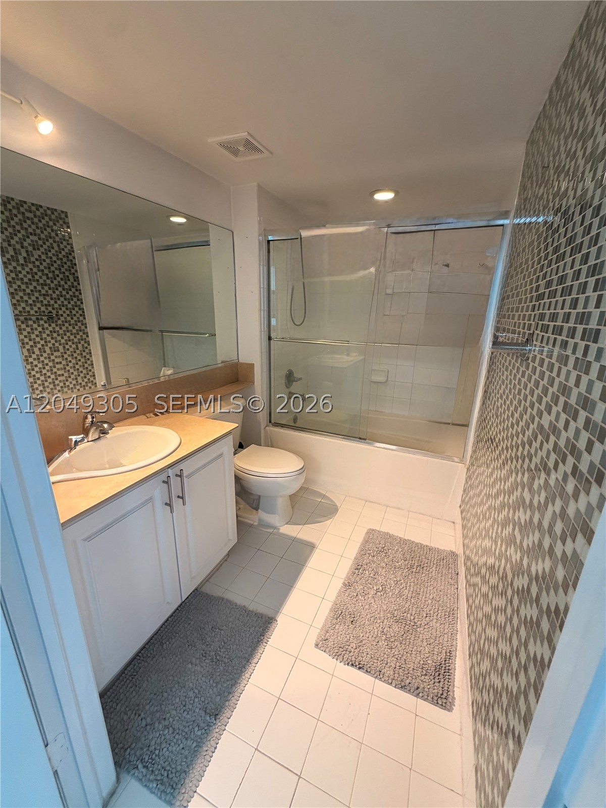 1155 Brickell Bay Dr #3405, Miami FL 33131