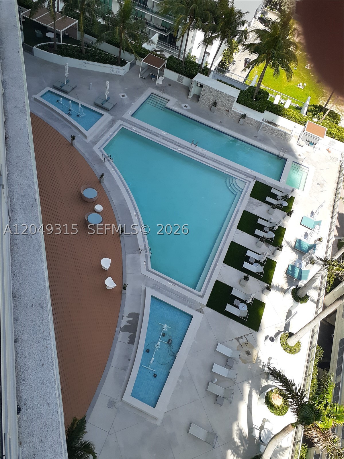 90 SW 3rd St #1914, Miami FL 33130