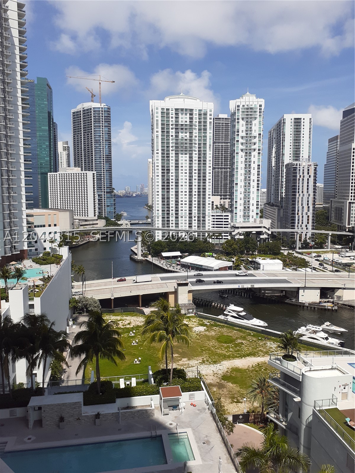 90 SW 3rd St #1914, Miami FL 33130