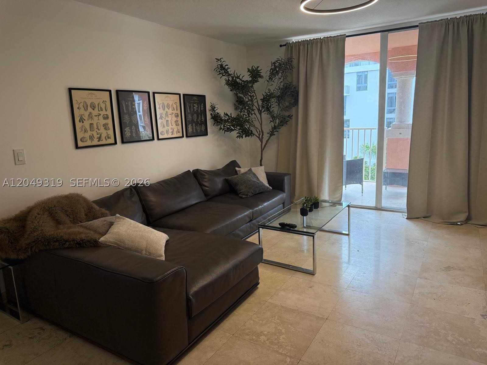 19555 E Country Club Dr #8602, Aventura FL 33180