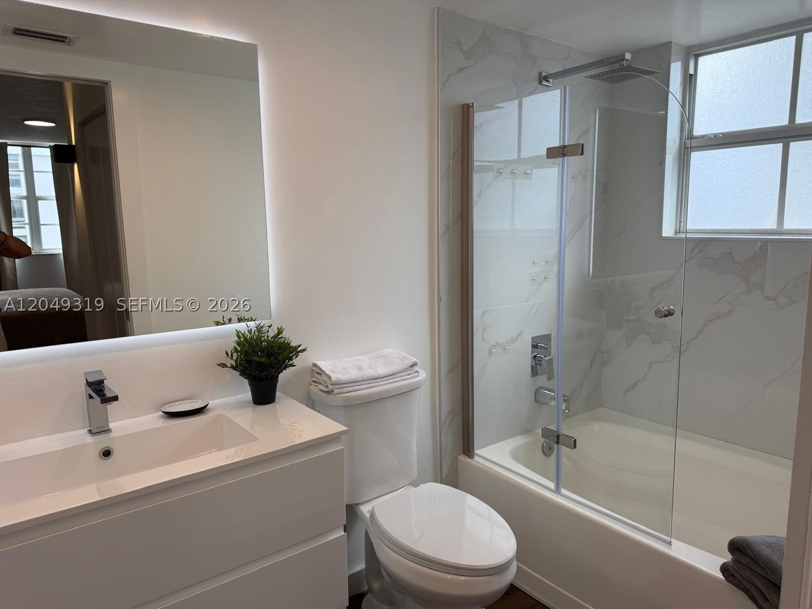 19555 E Country Club Dr #8602, Aventura FL 33180
