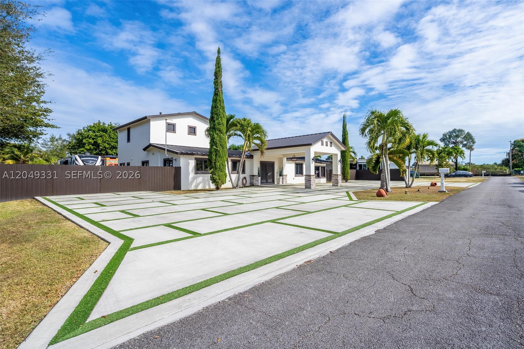 20221 SW 318th St, Homestead FL 33030