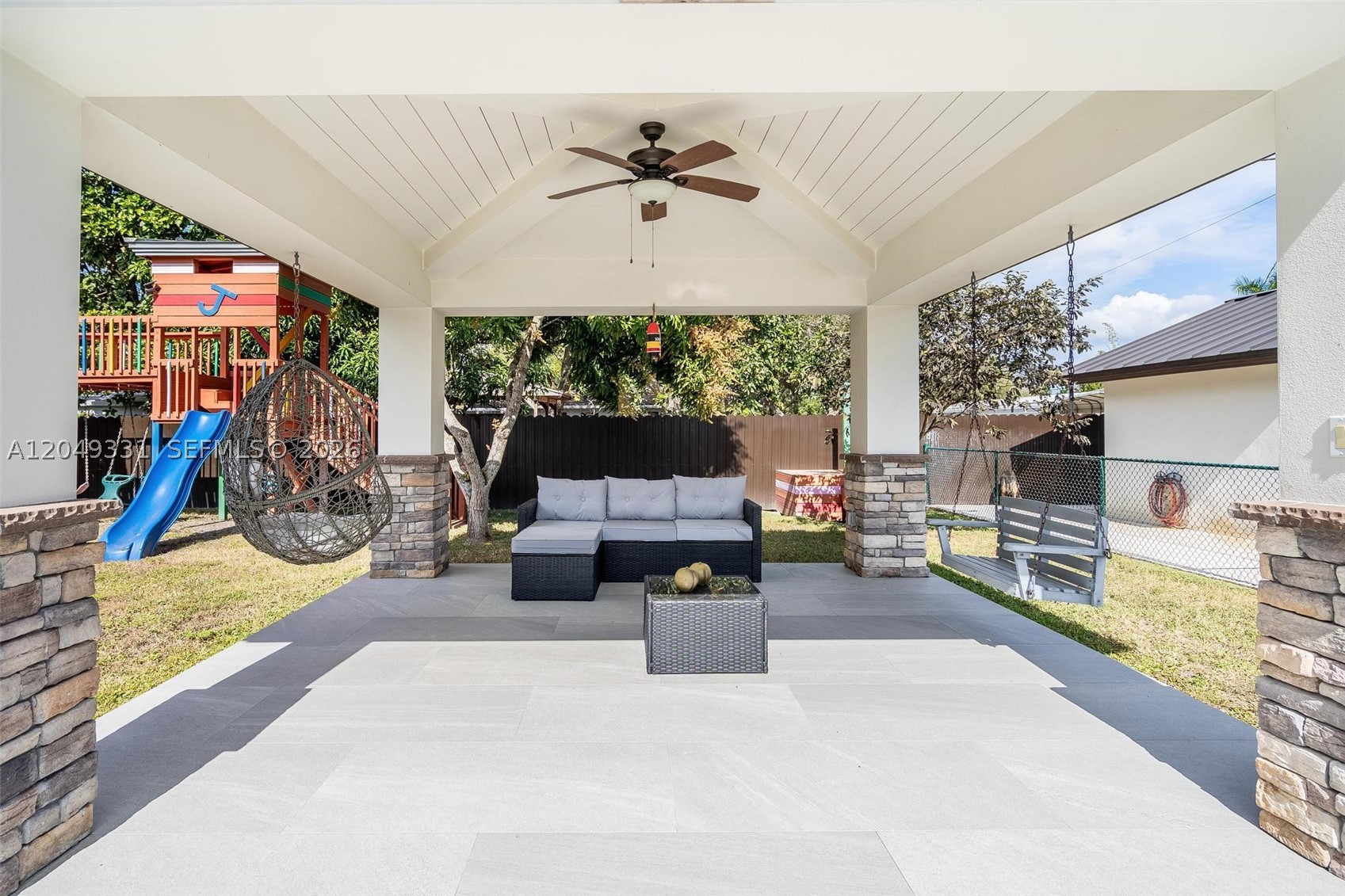 20221 SW 318th St, Homestead FL 33030