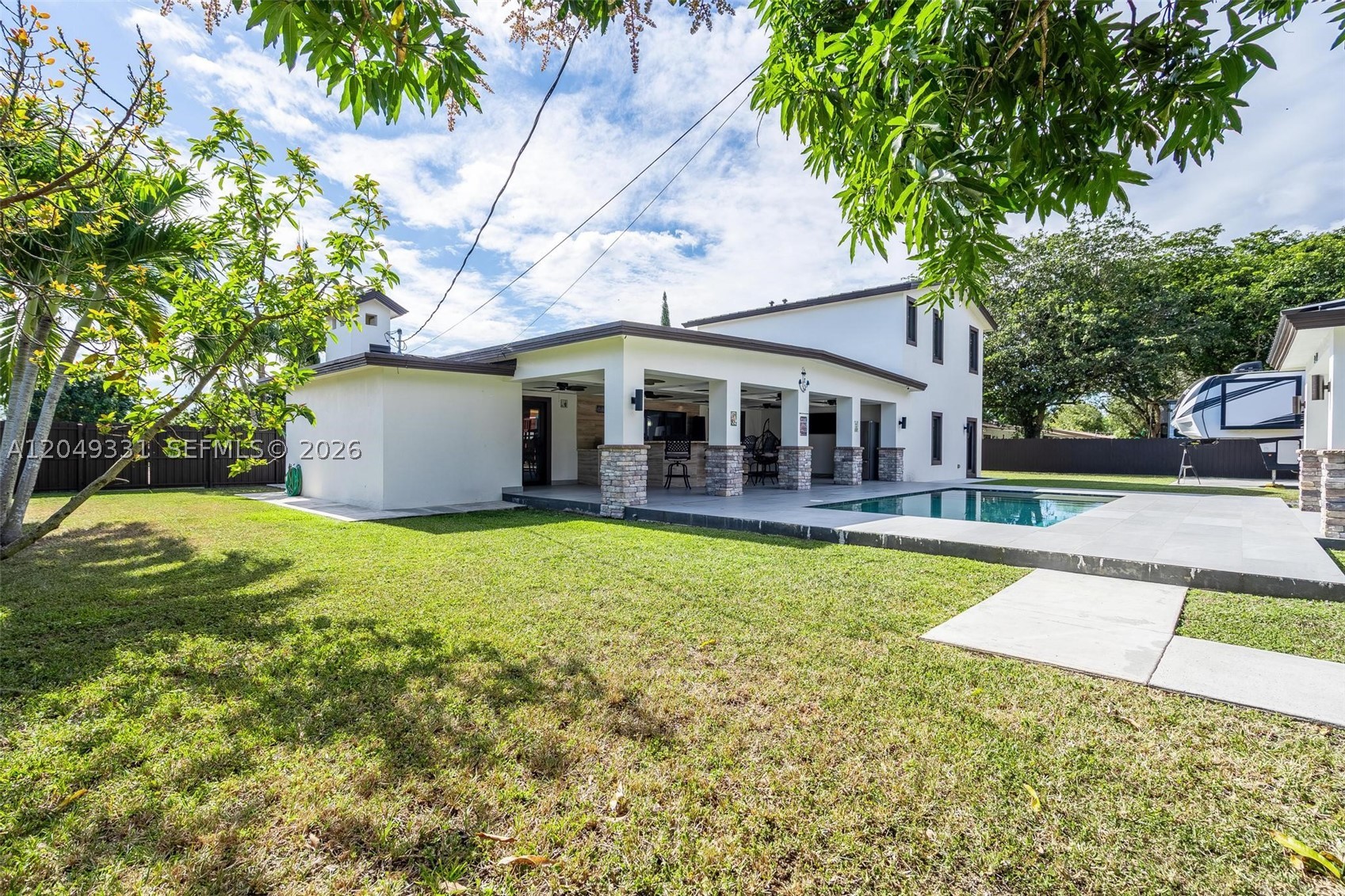 20221 SW 318th St, Homestead FL 33030