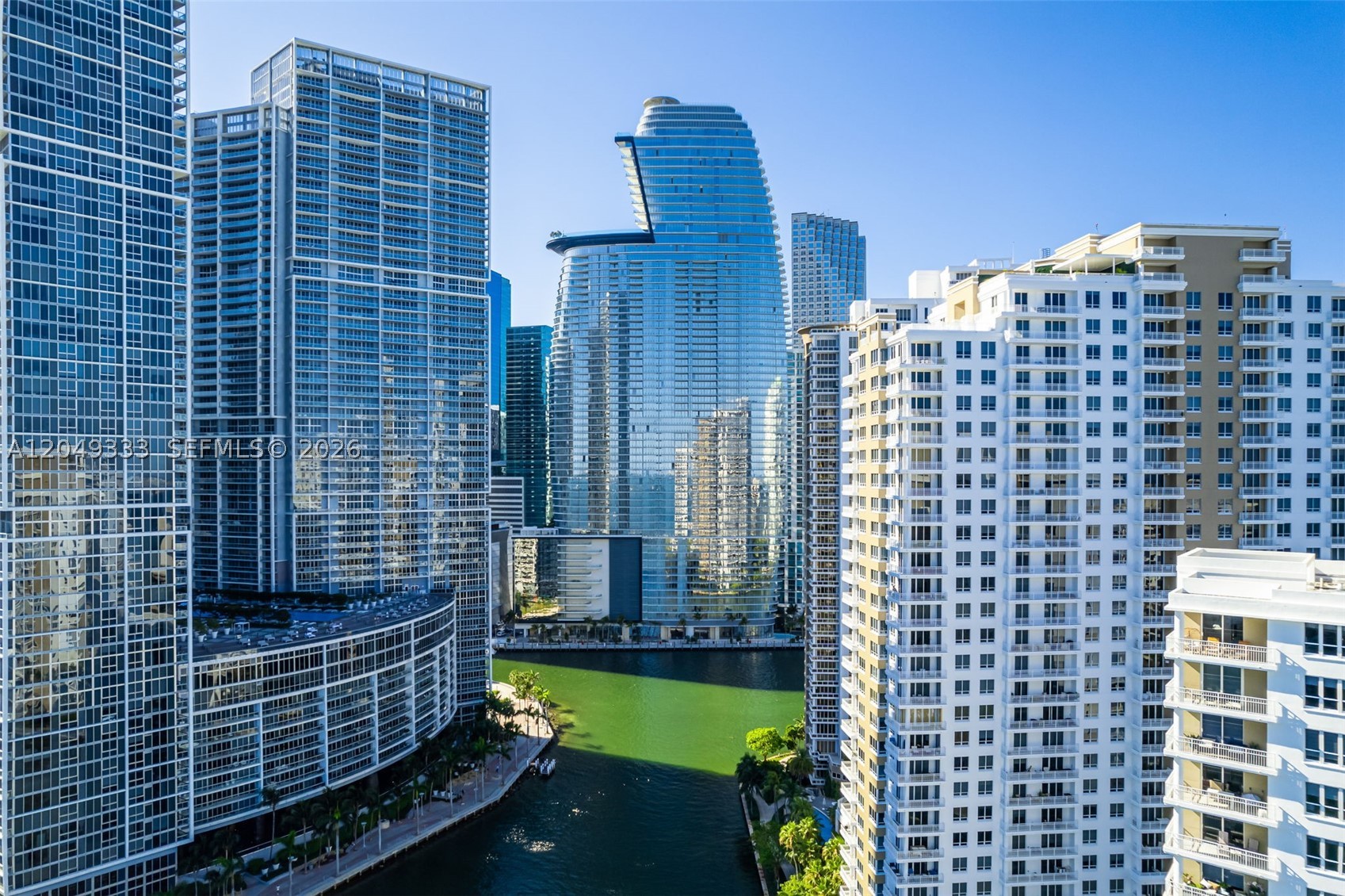 300 Biscayne Boulevard Way #3009W, Miami FL 33131
