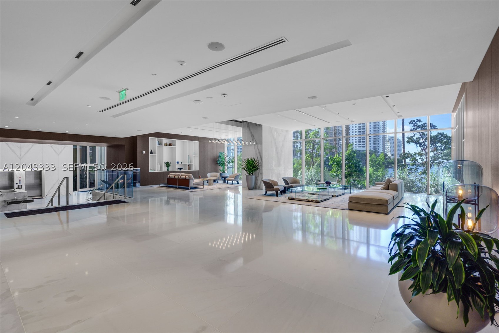 300 Biscayne Boulevard Way #3009W, Miami FL 33131