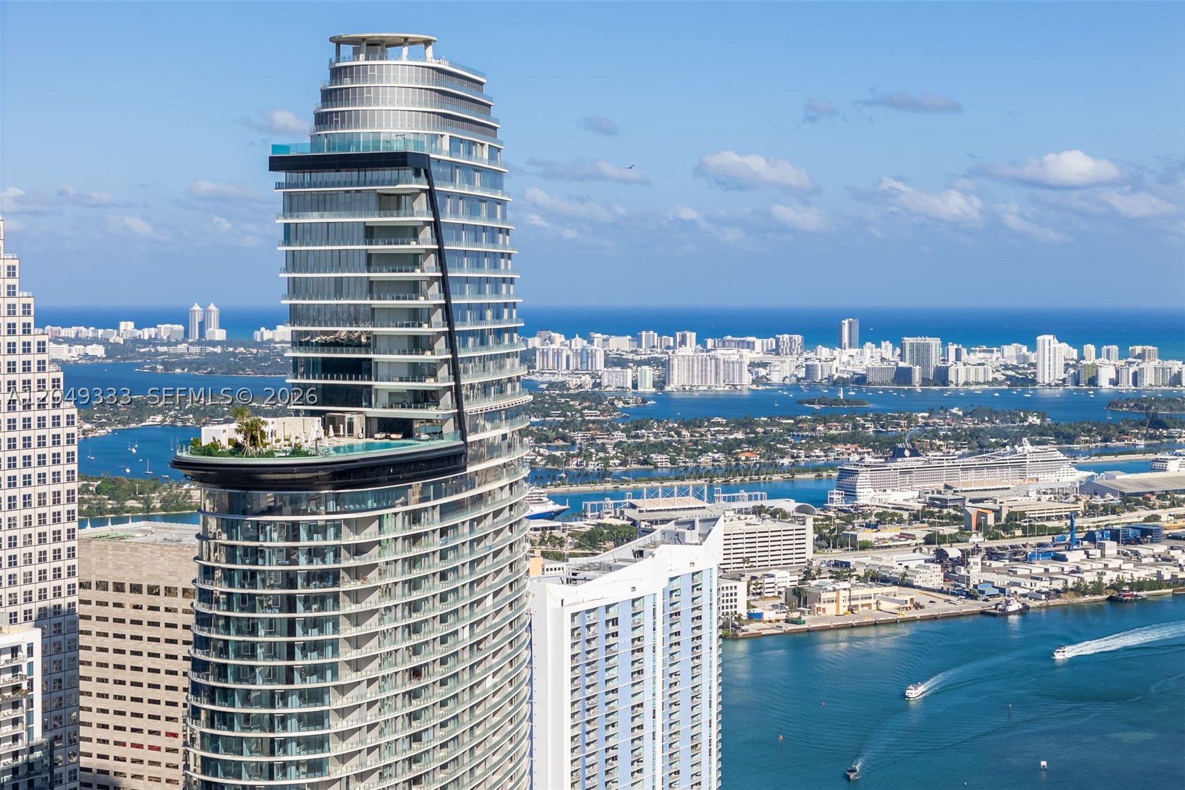 300 Biscayne Boulevard Way #3009W, Miami FL 33131
