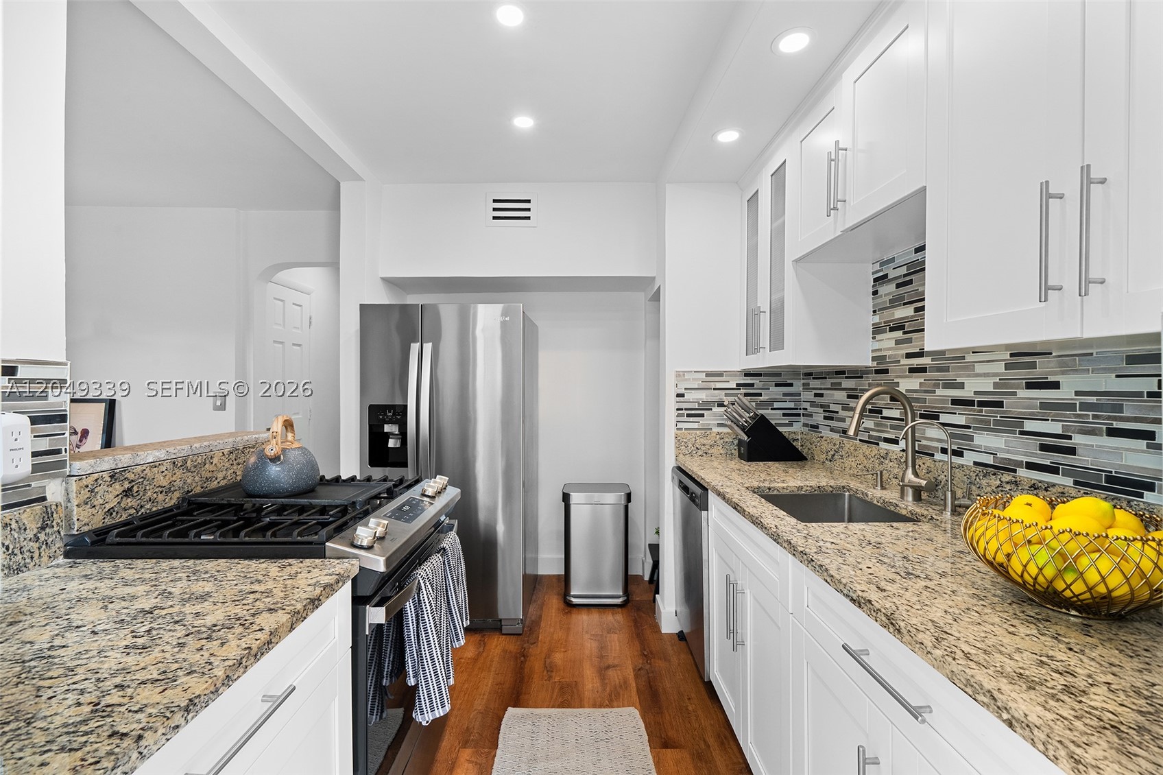642 86th St, Miami Beach FL 33141