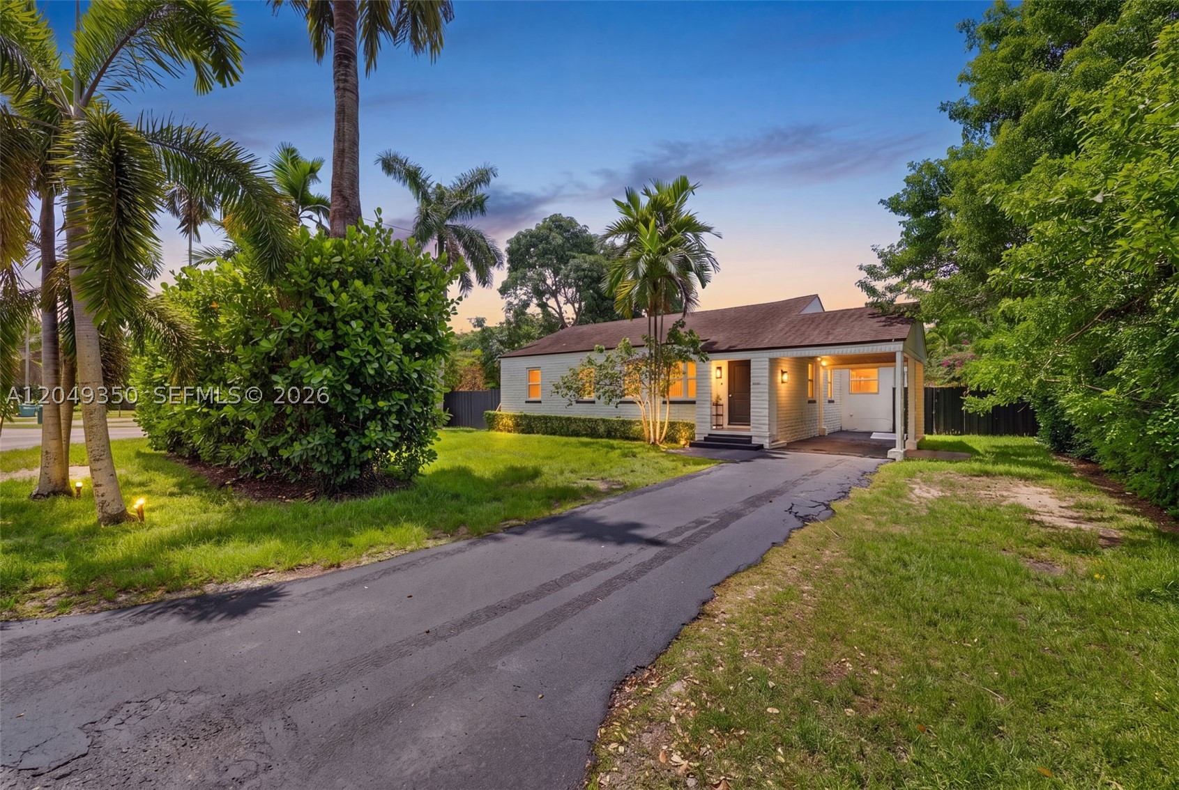 5800 SW 61st St, Miami FL 33143