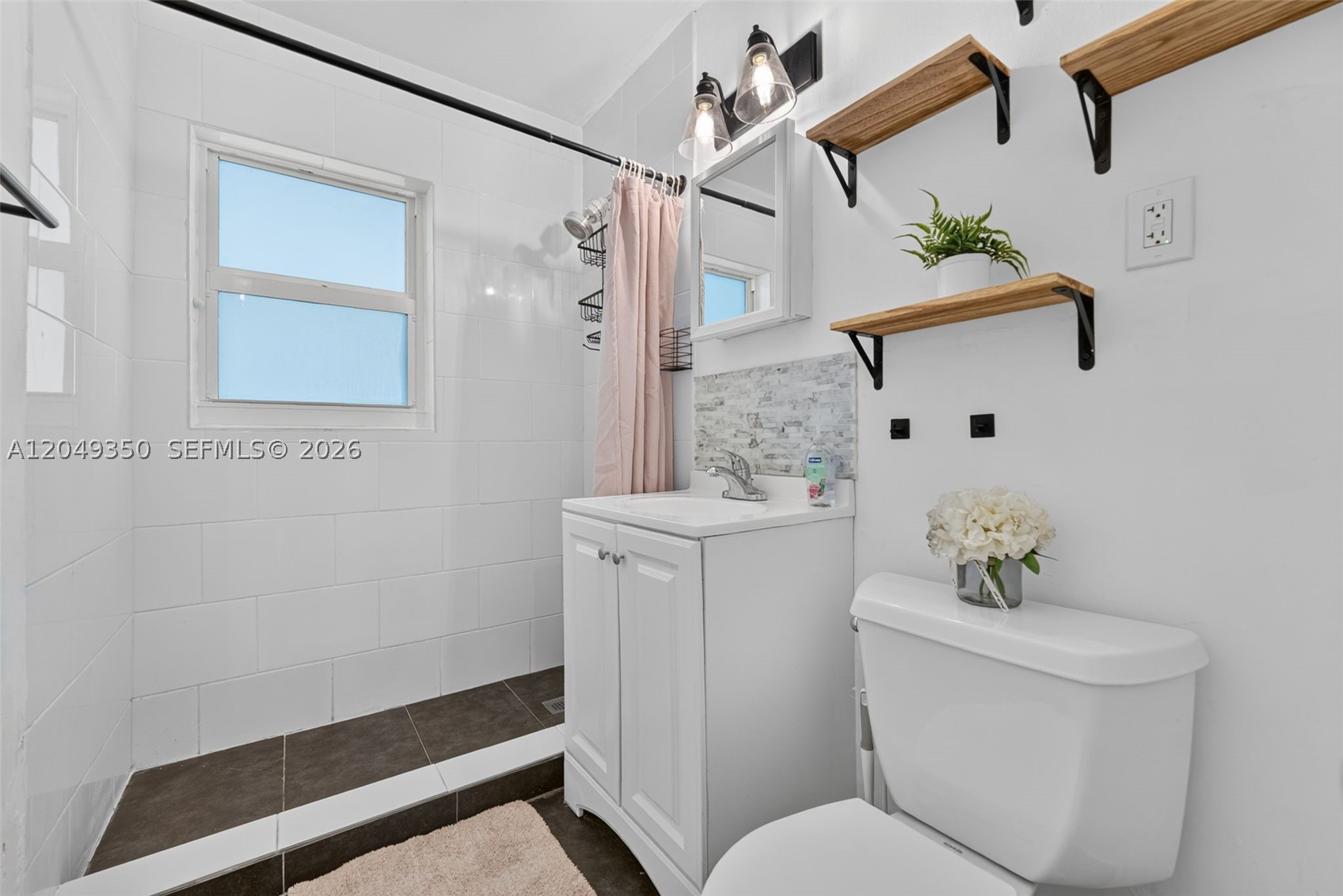 5800 SW 61st St, Miami FL 33143