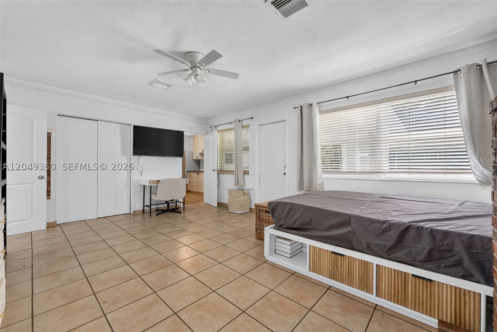 5800 SW 61st St, Miami FL 33143
