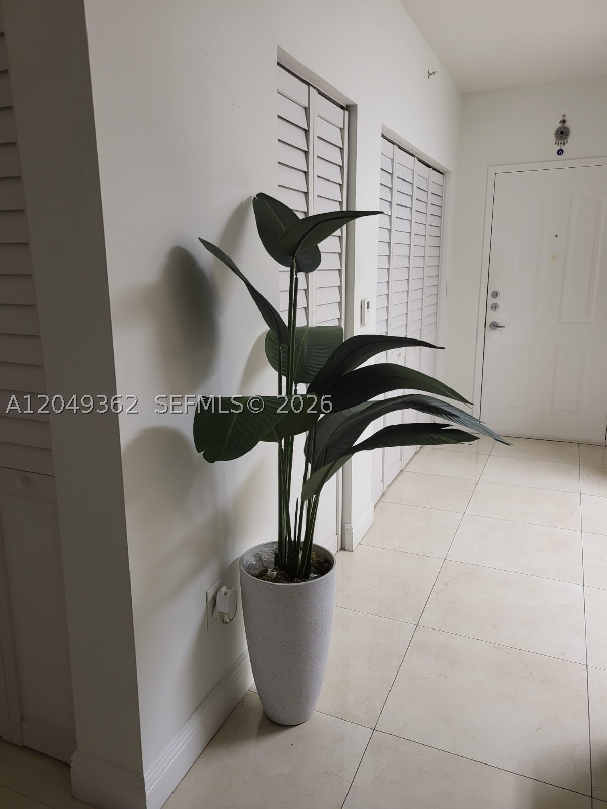 5099 NW 7th St #205, Miami FL 33126