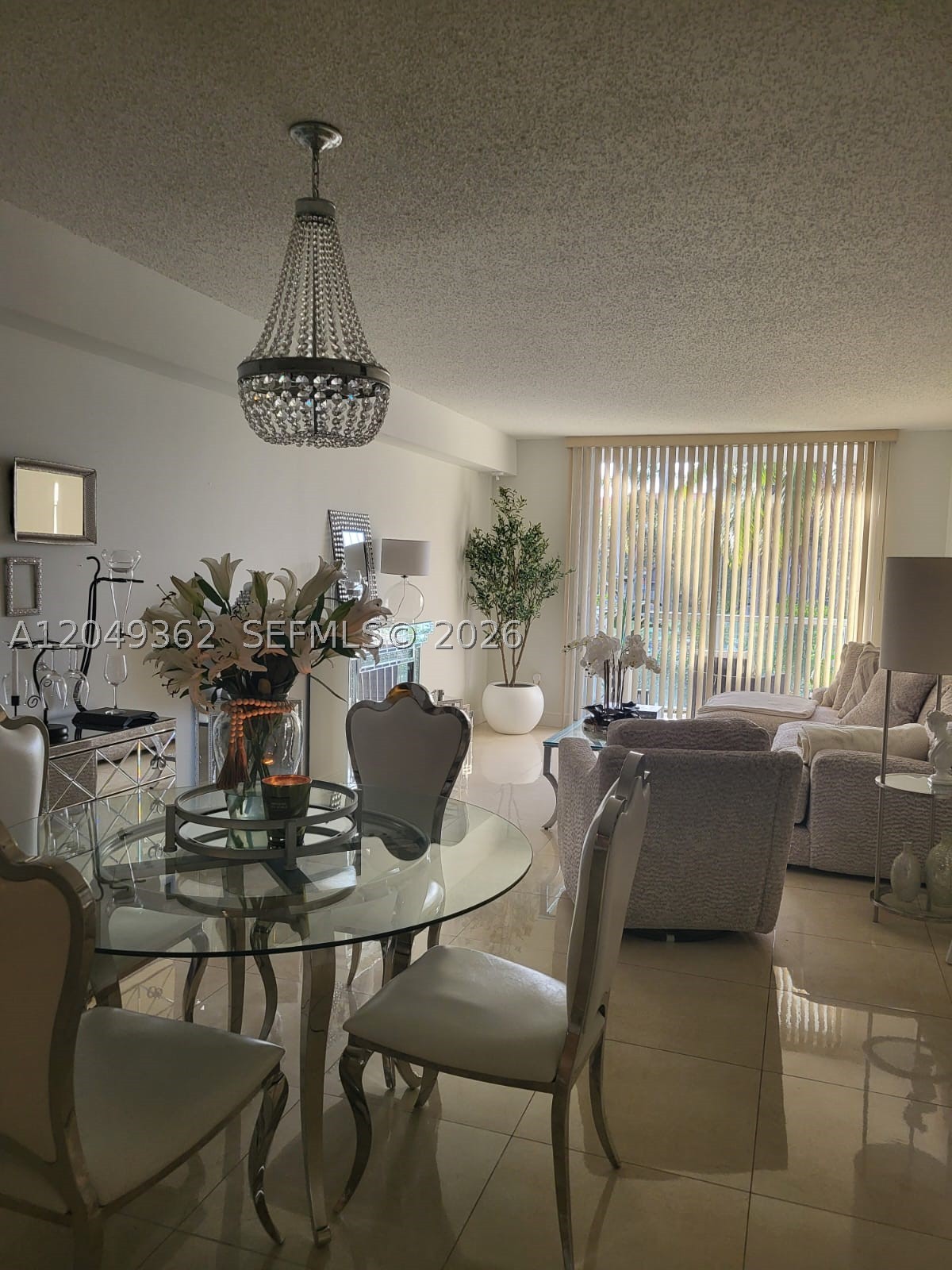 5099 NW 7th St #205, Miami FL 33126