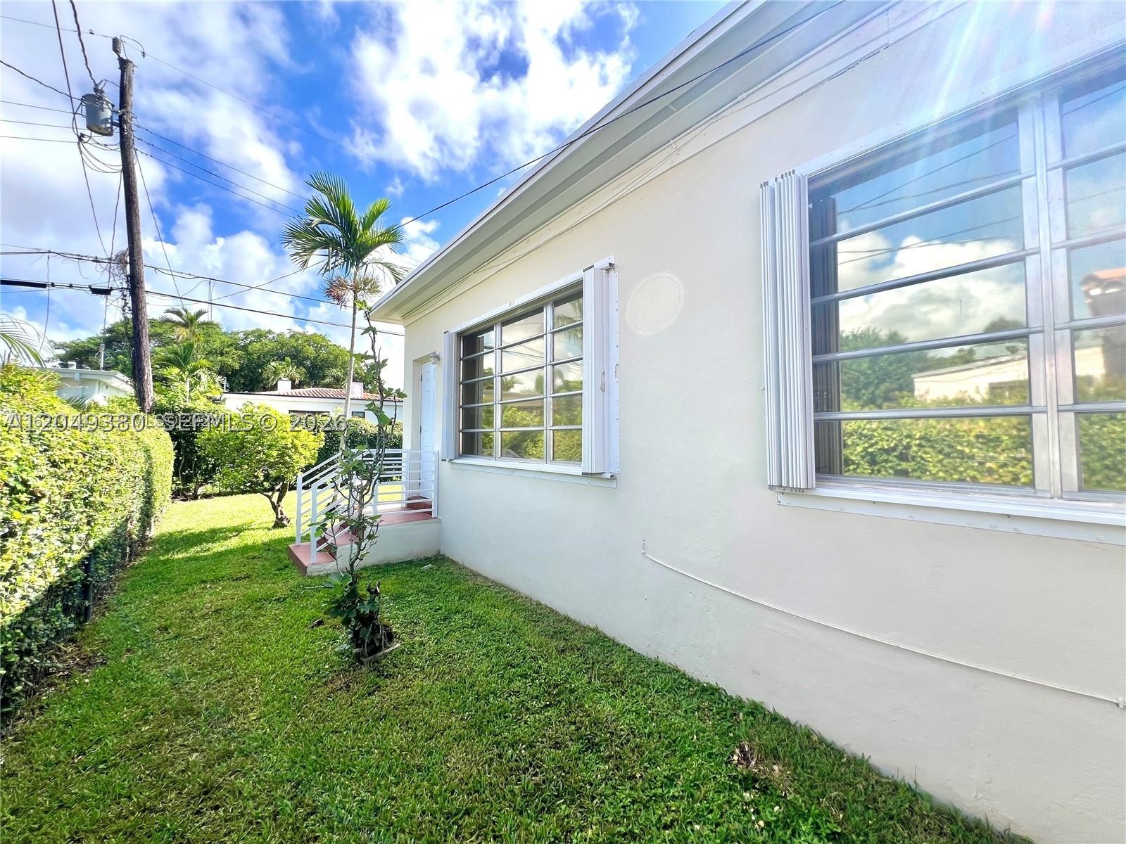 2245 SW 25th Ter #0, Miami FL 33133