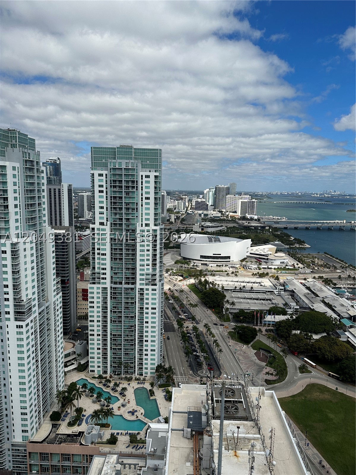 50 Biscayne Blvd #5001, Miami FL 33132