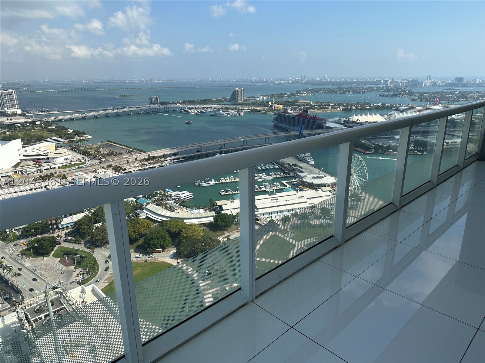 50 Biscayne Blvd #5001, Miami FL 33132